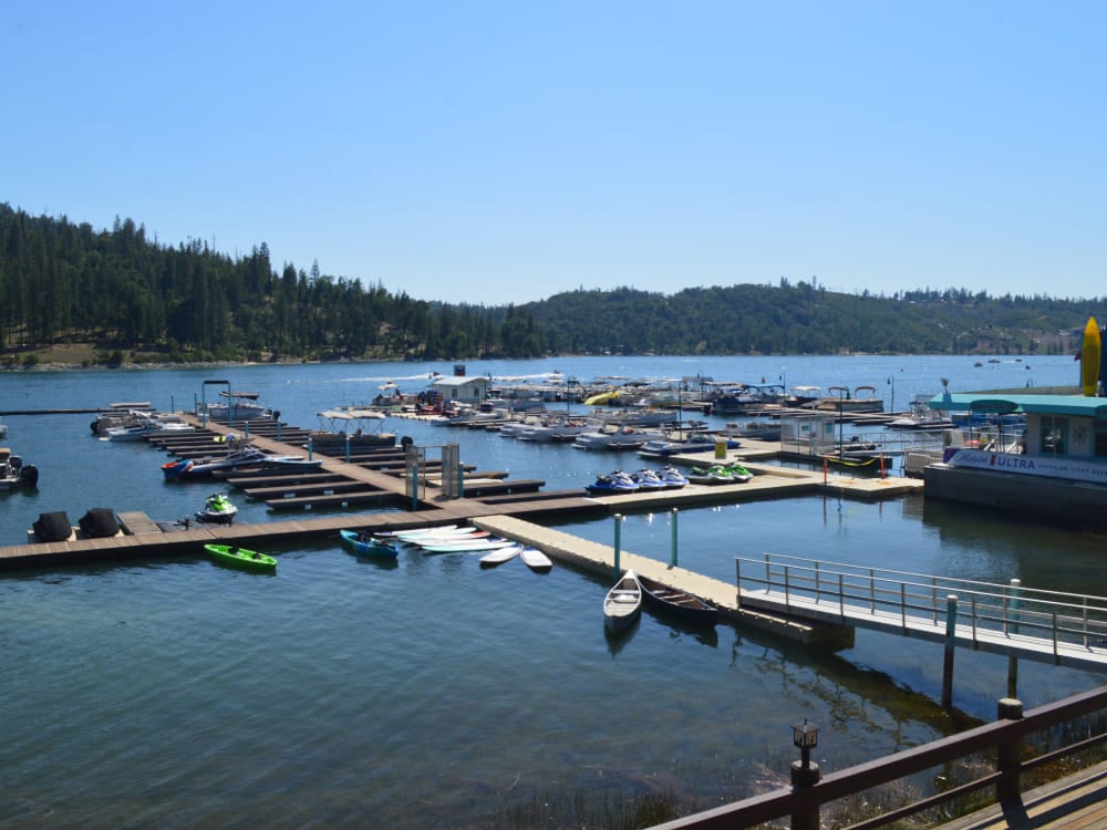 Bass Lake, CA Hotels | The Pines Resort