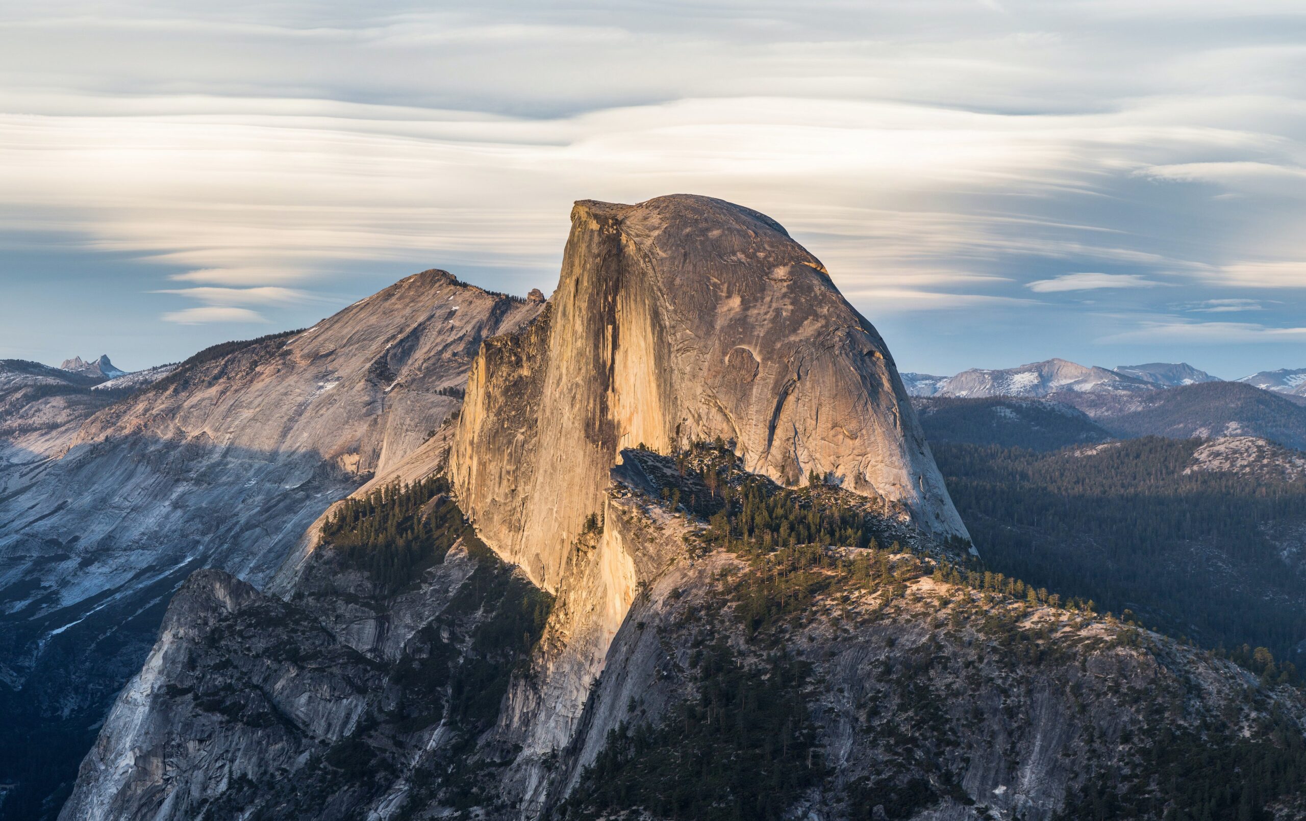 Yosemite’s Calling:<br>Your Ultimate Outdoor Escape