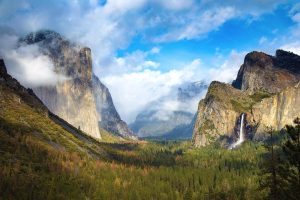 5 Reasons to Visit Yosemite Area in Spring